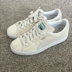 Puma Off-White Casual Sneakers